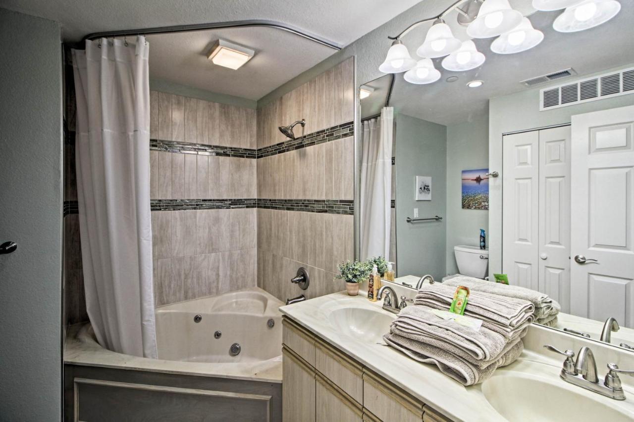 בראנסון Updated Lake Taneycomo Condo With Screened Porch! מראה חיצוני תמונה