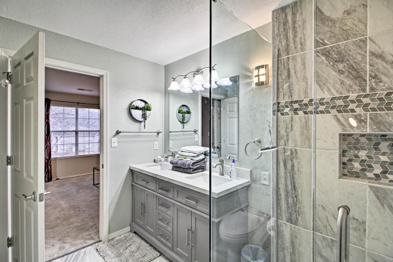 בראנסון Updated Lake Taneycomo Condo With Screened Porch! מראה חיצוני תמונה